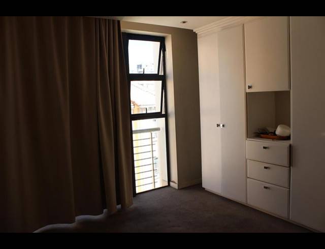 2 BEDROOM PROPERTY TO RENT IN BEDFORD GARDENS